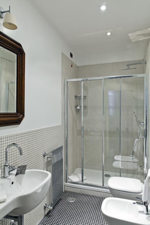 Garibaldi Suites Piazza Di Spagna Rzym Zewnętrze zdjęcie