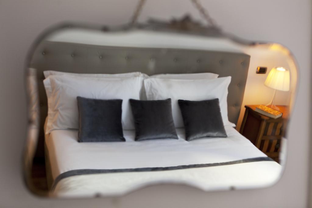 Garibaldi Suites Piazza Di Spagna Rzym Pokój zdjęcie